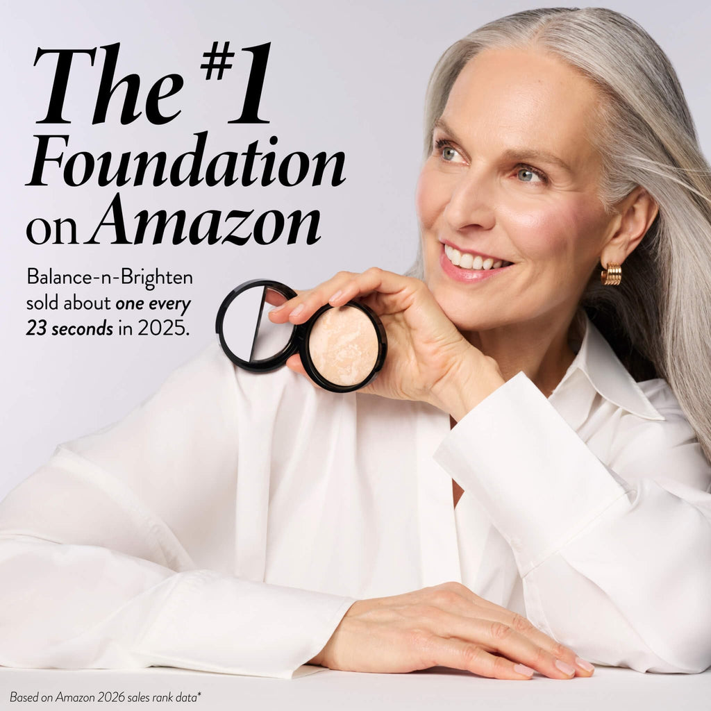 LAURA GELLER NEW YORK Baked Balance-n-Brighten Foundation with Kabuki Brush Makeup Set, Light